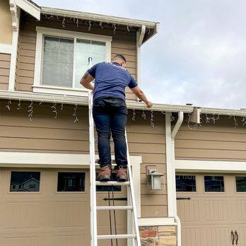 Evergreen Exterior Pro - Holiday Decorating Services Near Me Evergreen Exterior Pro - Holiday Decorating Services Near Me
