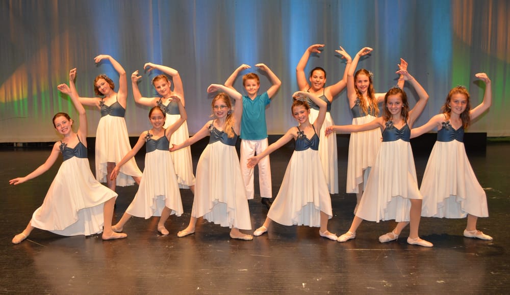 Dance Asylum School of Music & Dance Logo