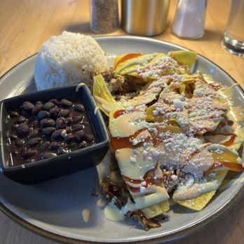 Que Sazon Restaurant and Ceviche Bar - El duro el original rice bowl - Tapas/Small Plates Near Me - Phoenix, Arizona Que Sazon Restaurant and Ceviche Bar - El duro el original rice bowl - Tapas/Small Plates Near Me - Phoenix, Arizona