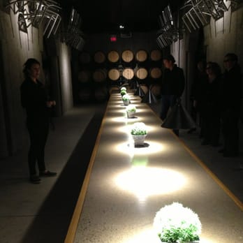 Niagara Vintage Wine Tours - Pillitteri Wine Cellar- longest table - Wine Tours Near Me - Niagara Falls, Ontario Niagara Vintage Wine Tours - Pillitteri Wine Cellar- longest table - Wine Tours Near Me - Niagara Falls, Ontario