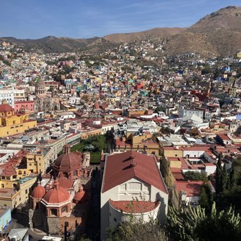 Funicular - Ride the funicular at least once to check out the views at the top. - Public Transportation Near Me - Guanajuato, GUA
