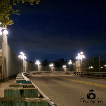 Colorado Street Bridge - A beautiful night view of the Pasadena Colorado st bridge - Landmarks & Historical Buildings Near Me - Pasadena, California Colorado Street Bridge - A beautiful night view of the Pasadena Colorado st bridge - Landmarks & Historical Buildings Near Me - Pasadena, California