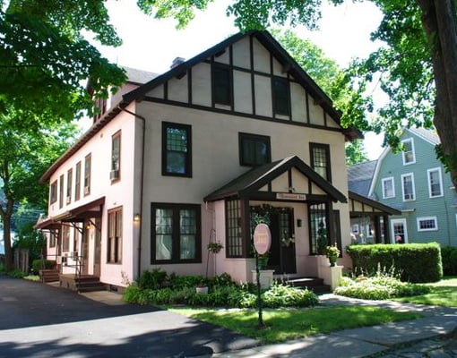 Rosewood Inn by null