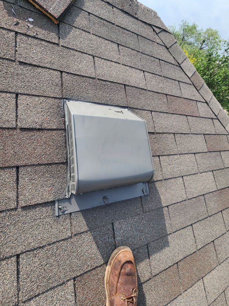 Slide of Montes Roofing & Construction