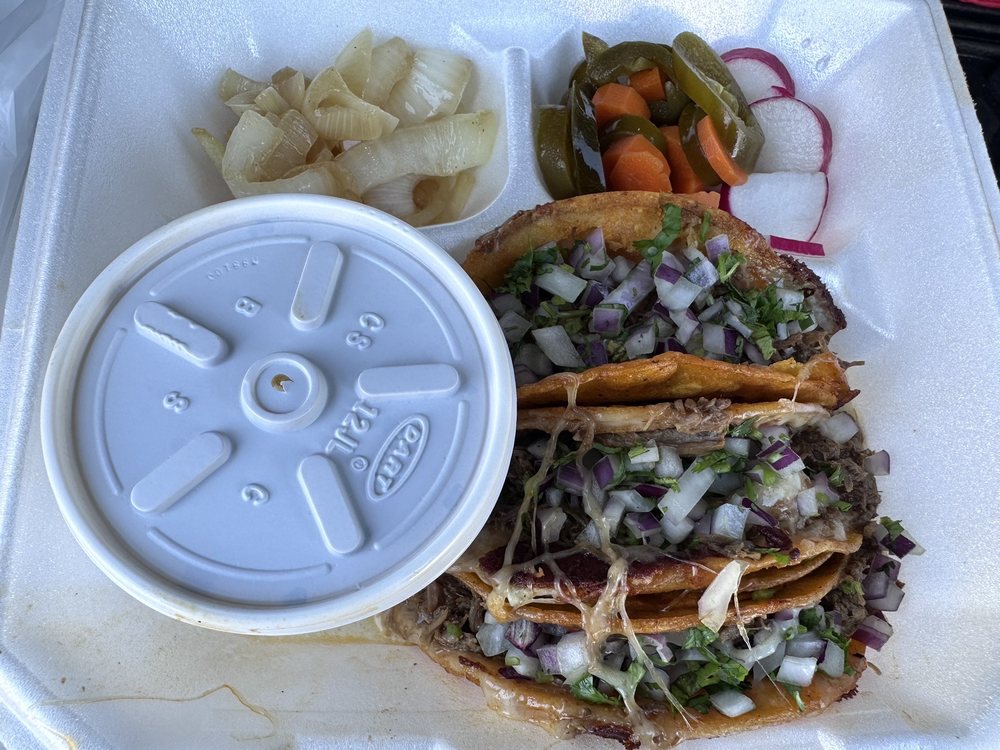 Mami Chuy Tacos
