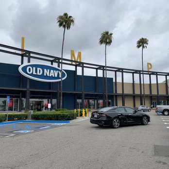Old Navy - Front of store - Men's Clothing Near Me - Anaheim, California Old Navy - Front of store - Men's Clothing Near Me - Anaheim, California