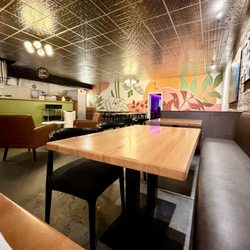 Ash & Olive - Interior