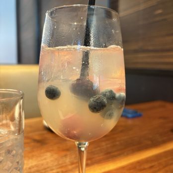 Del Frisco's Grille - Sangria Rosa - New American Near Me - Tampa, Florida Del Frisco's Grille - Sangria Rosa - New American Near Me - Tampa, Florida