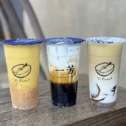 Yi Fang Taiwan Fruit Tea - Mango sago pomelo  Brown sugar latte boba Green tea latte with grass jelly @dangit.all