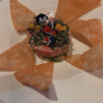 Bora Restaurant - Tuna Tartare - Italian Near Me - Bethel, Connecticut