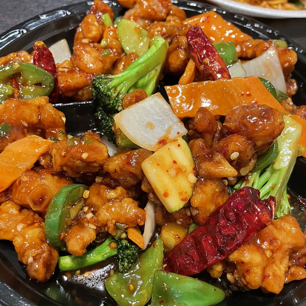 Red Chilli - 33. General Tso's Chicken - So good! I would drive miles for this! - Chinese Near Me - Redlands, California Red Chilli - 33. General Tso's Chicken - So good! I would drive miles for this! - Chinese Near Me - Redlands, California