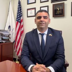 Visa Safir - Mr. Shayan Hesabi (Certified Immigration Consultant)