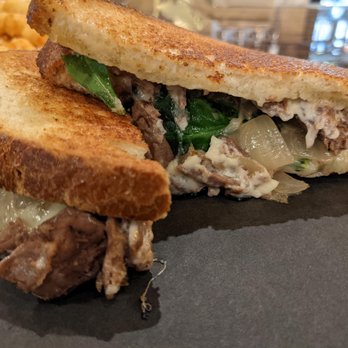 Global Brew Tap House - Short Rib Grilled Cheese - New American Near Me - Schaumburg, Illinois