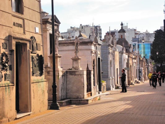 Recoleta Cemetery by null