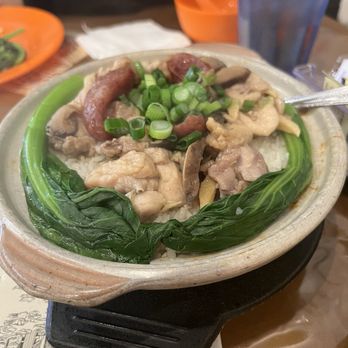 Alice’s Kitchen - Chicken and mushroom Clay pot - Noodles Near Me - Temple City, California