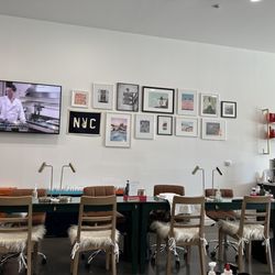 The Nailtel - Manicure stations