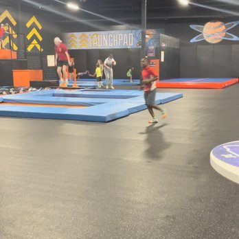 Airborne Trampoline Park - Trampoline Parks Near Me - North Richland Hills, Texas