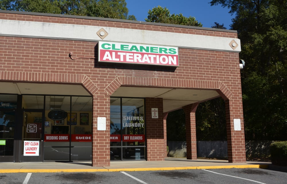 CP CLEANERS AND ALTERATIONS 7209 E Wt Harris Blvd, Charlotte, North