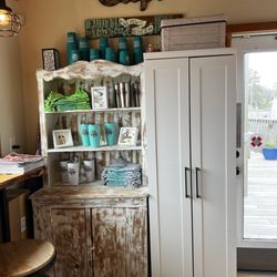 Higher Grounds Coffee & Ice Cream - Some more retail