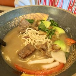 Ns7. Beef Combo Noodle Soup