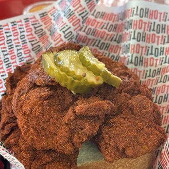 Howlin' Ray's - Tenders - Southern Near Me - Pasadena, California Howlin' Ray's - Tenders - Southern Near Me - Pasadena, California