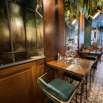 Lobineau - Seafood Near Me - Paris, 75