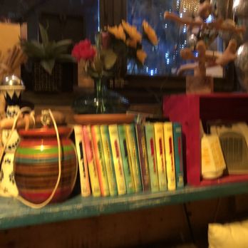 El Kallejon - Decor - Tapas Bars Near Me - New York, New York
