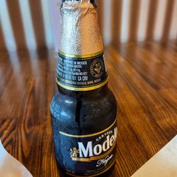 Top Shelf Tacos - Modela Negra