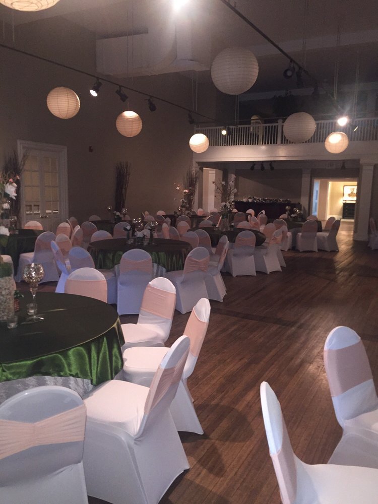 TWELVE WEST MAIN Updated September 2024 12 W Main St, Thomasville