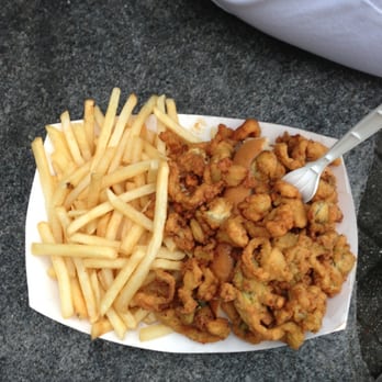 Footbridge Lobster - Whole belly clam roll. - Seafood Near Me - Ogunquit, Maine