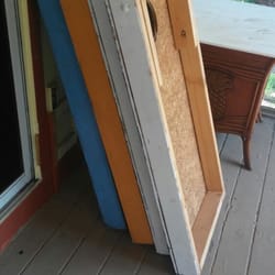 Tackle Box Tavern - Cornhole