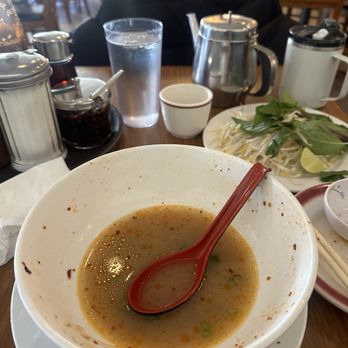 Pho Le Restaurant - Vietnamese Near Me - Boston, Massachusetts