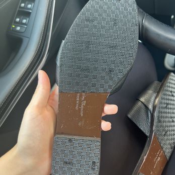 DJ Shoe Repair - Shoe Repair Near Me - Roselle, Illinois