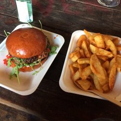 Slow Richie's - Lamb & pesto burger with added chilli by request