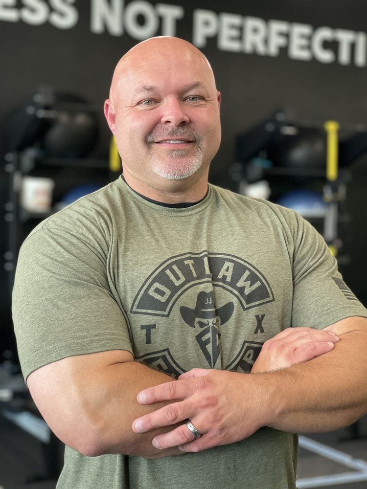 Outlaw FitCamp - Keller Logo