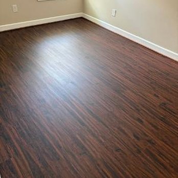 Chic Floors - Flooring Near Me - Spring, Texas
