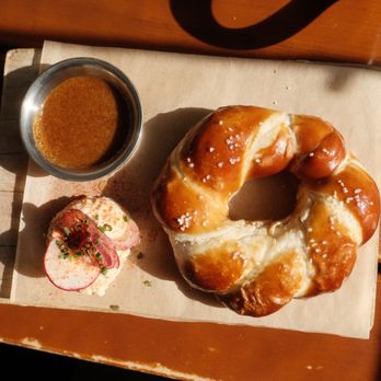 Radhaus - HAUS PRETZEL & OBATZDA [V] - German Near Me - San Francisco, California