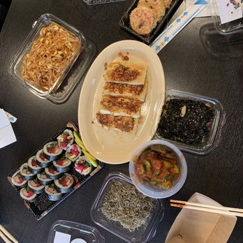 Oh Mama Kitchen - Korean Near Me - La Mirada, California