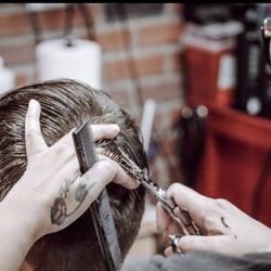 Turning Heads Barbershop