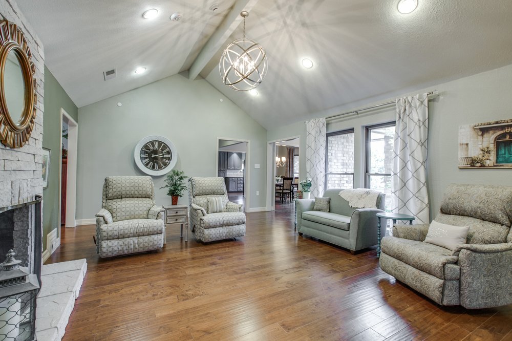 AVENDELLE ASSISTED LIVING OF EULESS 25 Photos 807 Forestcrest Ct