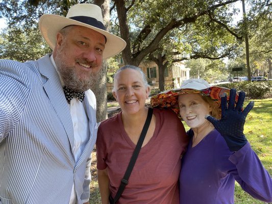 Savannah Dan Tours & Entertainment by null