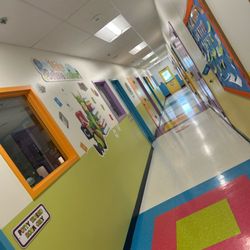 The Learning Experience - Pflugerville - Welcoming hallways