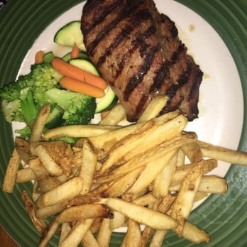 Applebee's Grill + Bar - 7oz sirloin - American Near Me - Catonsville, Maryland Applebee's Grill + Bar - 7oz sirloin - American Near Me - Catonsville, Maryland