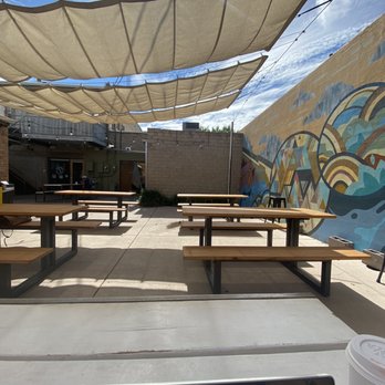 Zendo Coffee - Outdoor patio seating! It's so pretty! - Coffee & Tea Near Me - Albuquerque, New Mexico