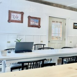 Strawberry Cafe and Bakery - Have a business meeting planned and need a space to hole your event? Indoor or outdoor available.