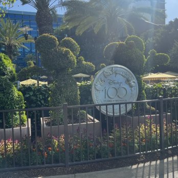 Disneyland Hotel - Hotels Near Me - Anaheim, California