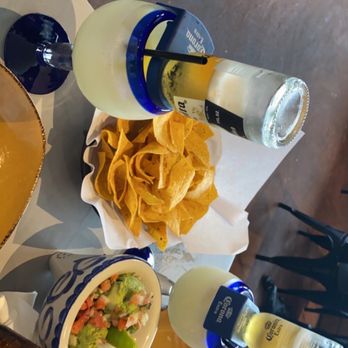 Tio Taco + Tequila Bar - Wacamole ships - Mexican Near Me - Edison, New Jersey
