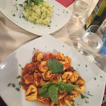 Royal Resto Wine Bar - Italian Near Me - Amalfi, SA