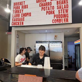 Barbs B Q - Barbeque Near Me - Lockhart, Texas