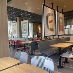 McDonald's - Gastraum